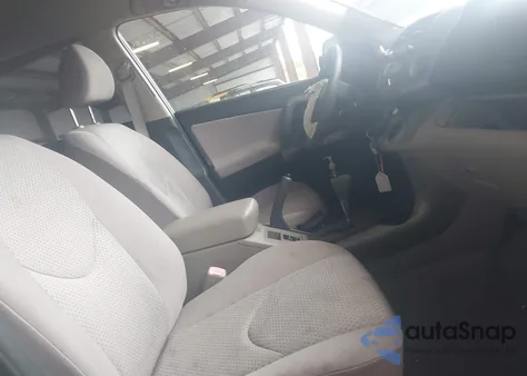 2006 Toyota Rav4 из США, поврежденный, VIN JTMBD33V366018648